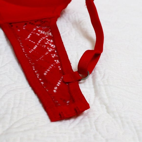 Lucky Brand | Red Lace Bra Size 36C Wireless, Lightly Padded - Picture 9 of 10